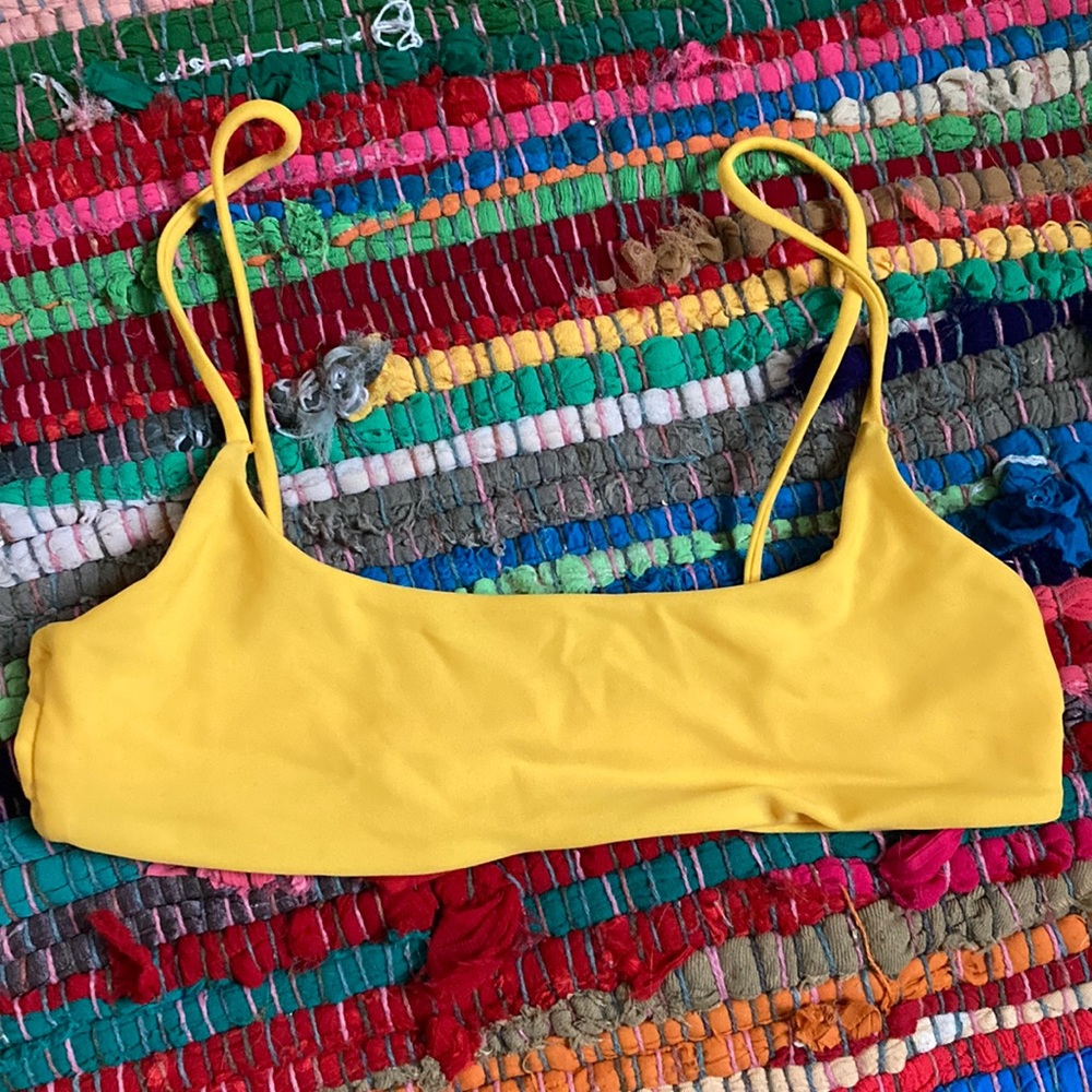 Jade Swim®️ 💛 Yellow Bikini Top 🍌 Yoga / Swim / Sport Bra Mint-Condition XS